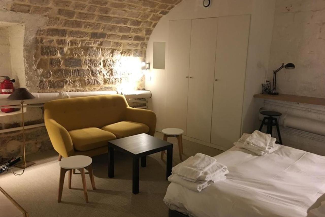 Spacious Loft At 2 Steps From The Chocolate Museum París Exterior foto